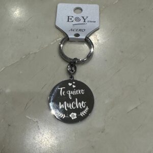 Llavero "Te quiero Mucho"